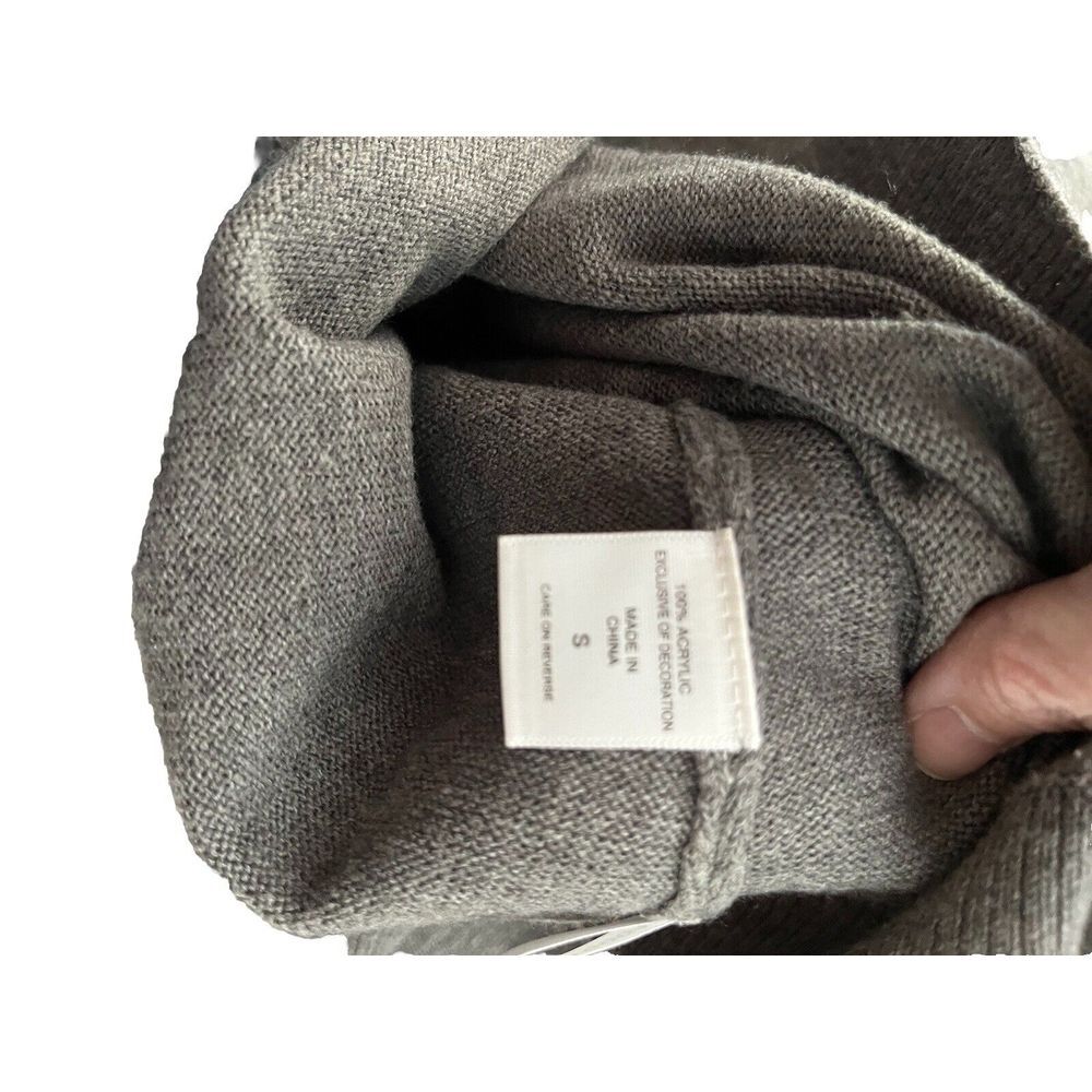Gray New York And Company Women's Sweater - Picture 4 of 5